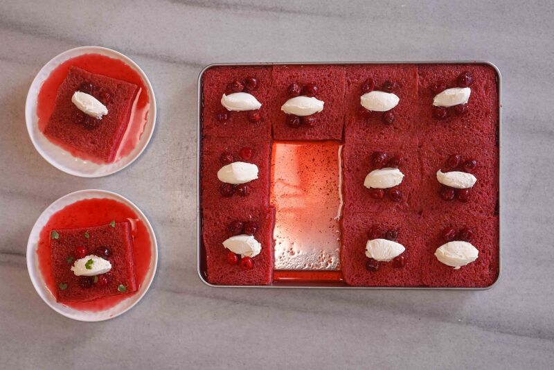 Vişneli Ekmek Kadayıfı Tarifi - 1